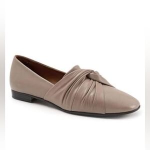 Bueno Emma Slip On Flat Size 40